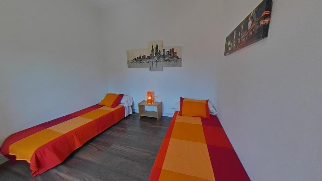 Near Clot & Sagrada Familia Apartment Barcellona Esterno foto